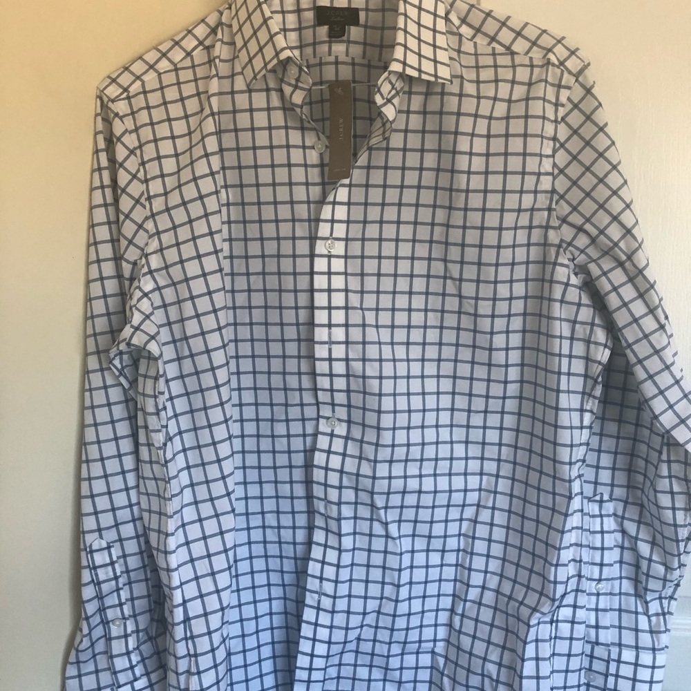 J Crew men’s long sleeve Bouton  up shirts